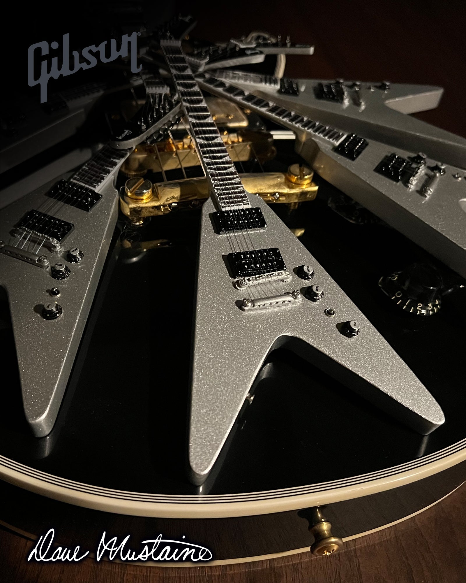 FranklinMint.com | Dave Mustaine Gibson Flying V EXP Silver