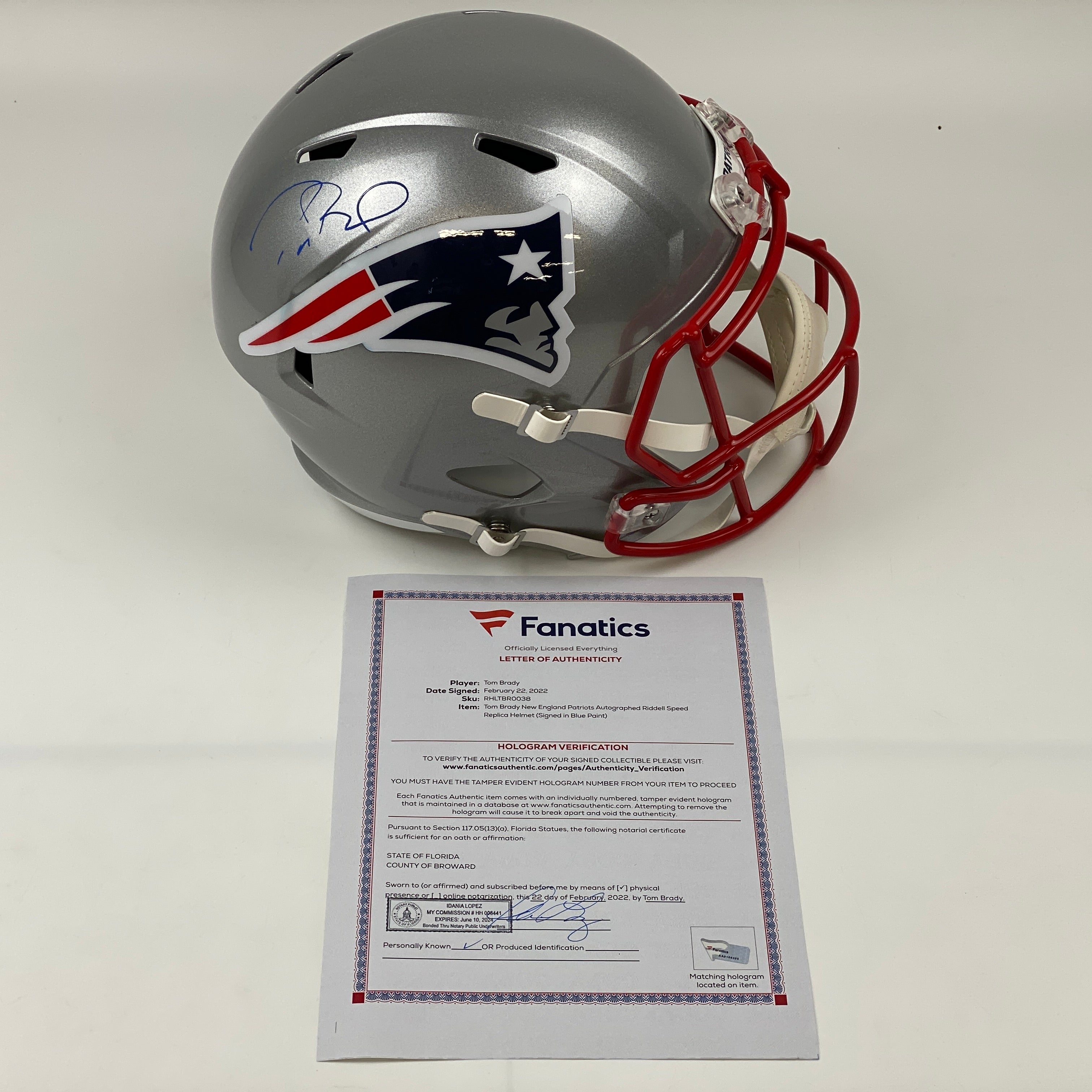 Autographed Tom Brady New England Patriots Full Size Speed Replica Football Helmet