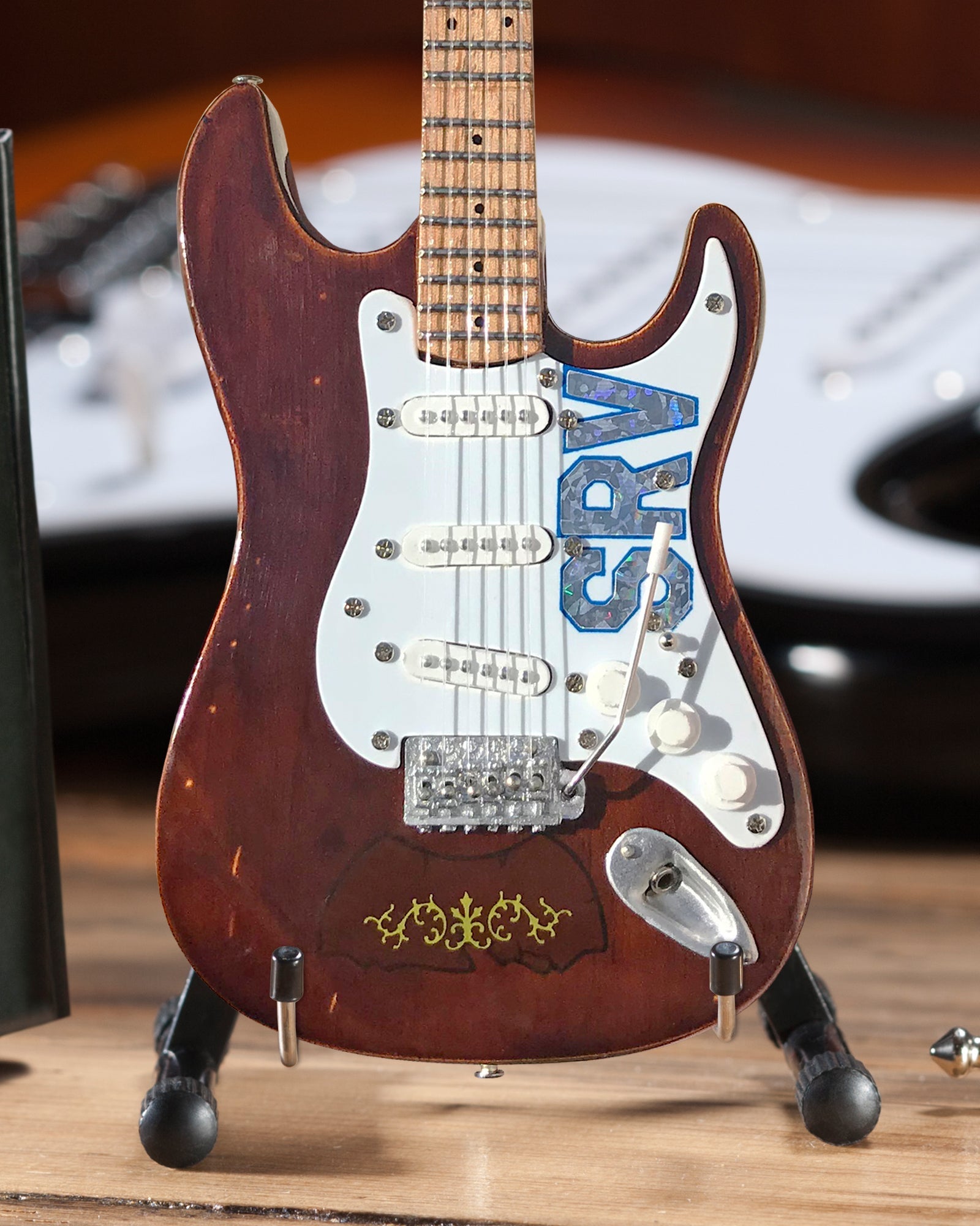 Stevie Ray Vaughan SRV Set of 2 Signature Fender Mini Guitar
