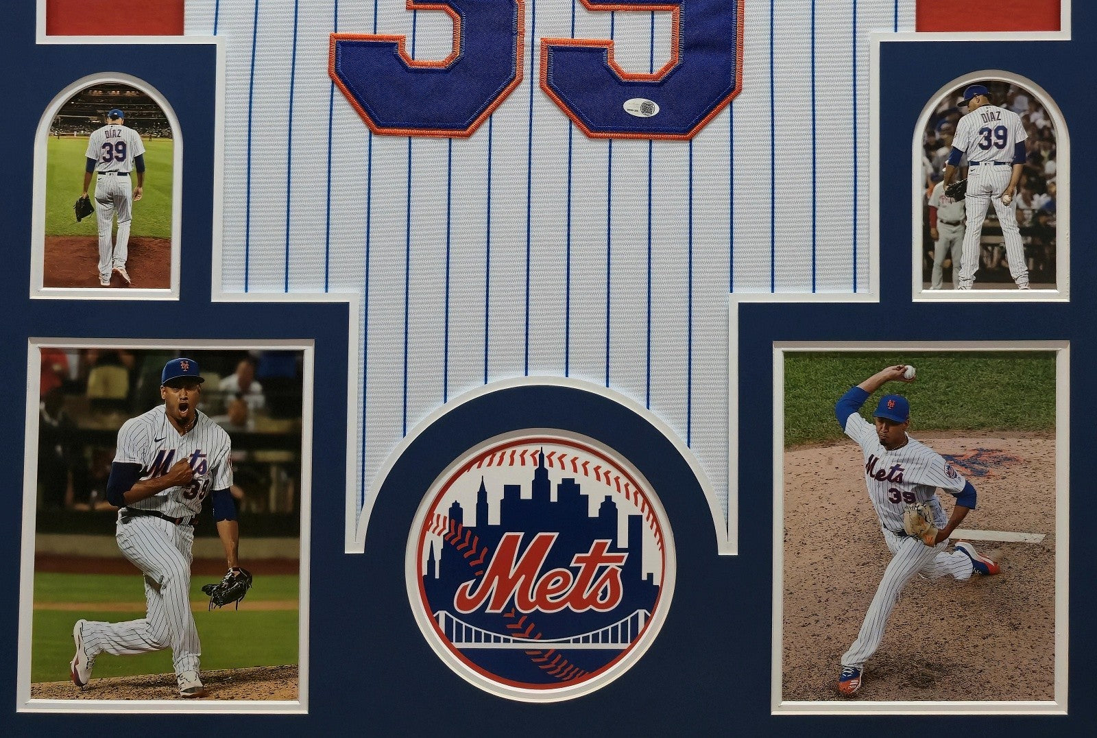 Autographed Edwin Diaz Framed New York Mets Inscribed Jersey