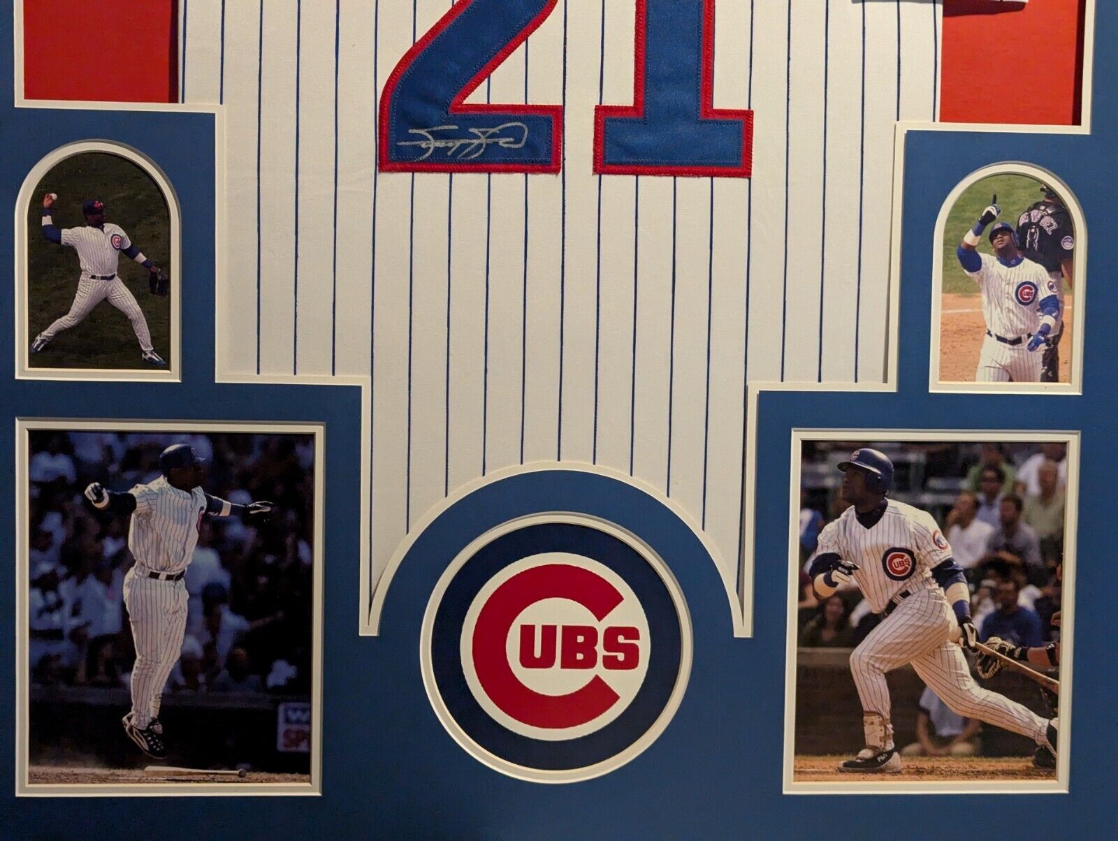 Autographed Sammy Sosa Chicago Cubs Suede Framed Jersey