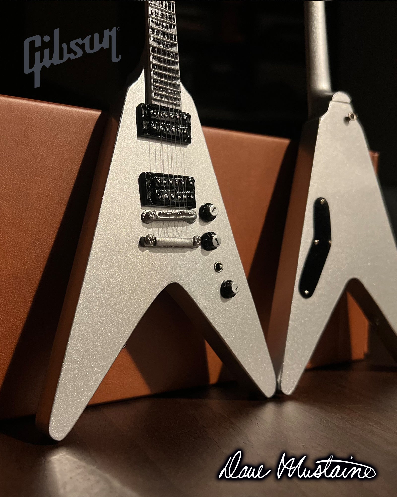 FranklinMint.com | Dave Mustaine Gibson Flying V EXP Silver