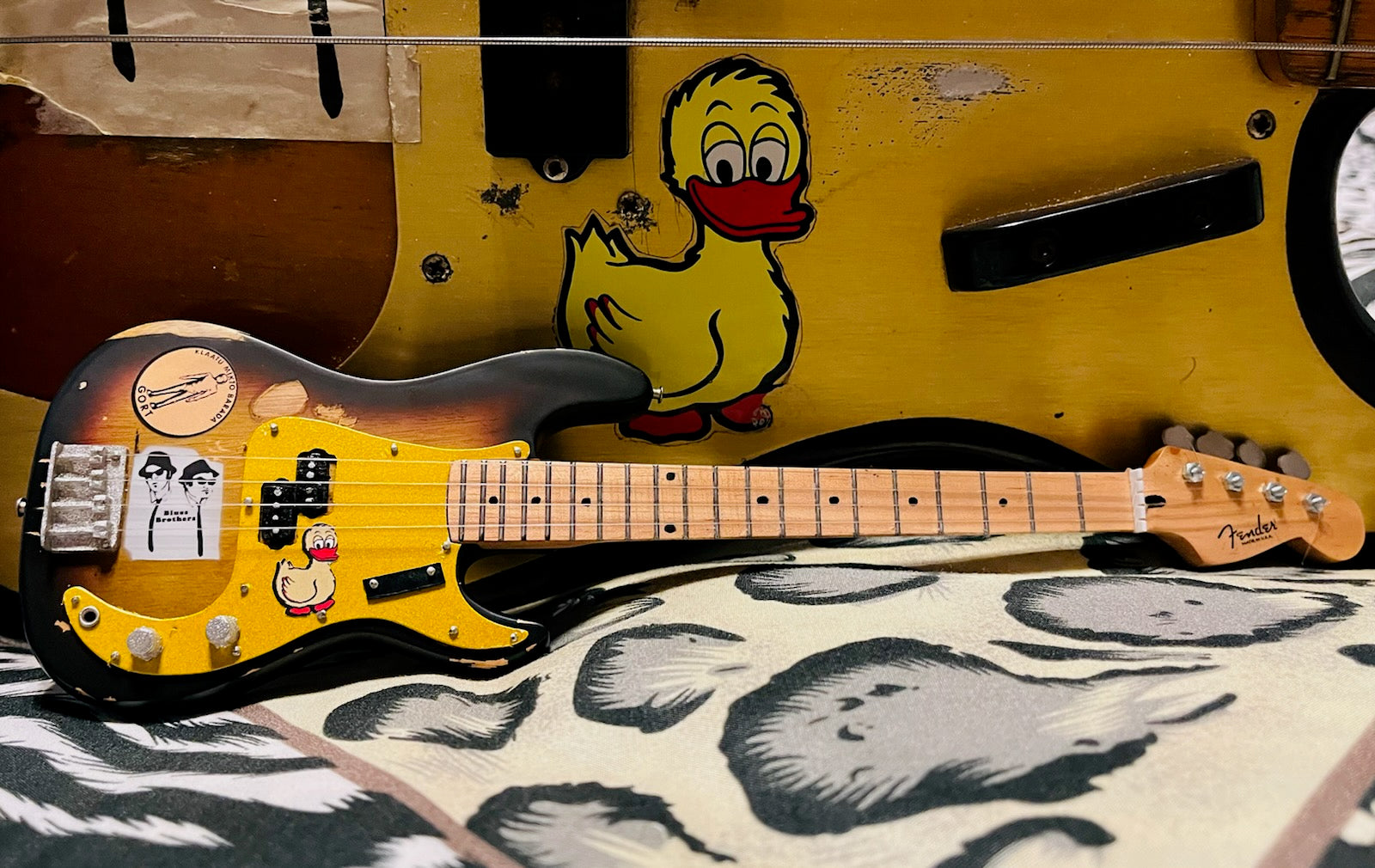 FranklinMint.com | Duck Dunn Original '59 Fender™ Precision Bass