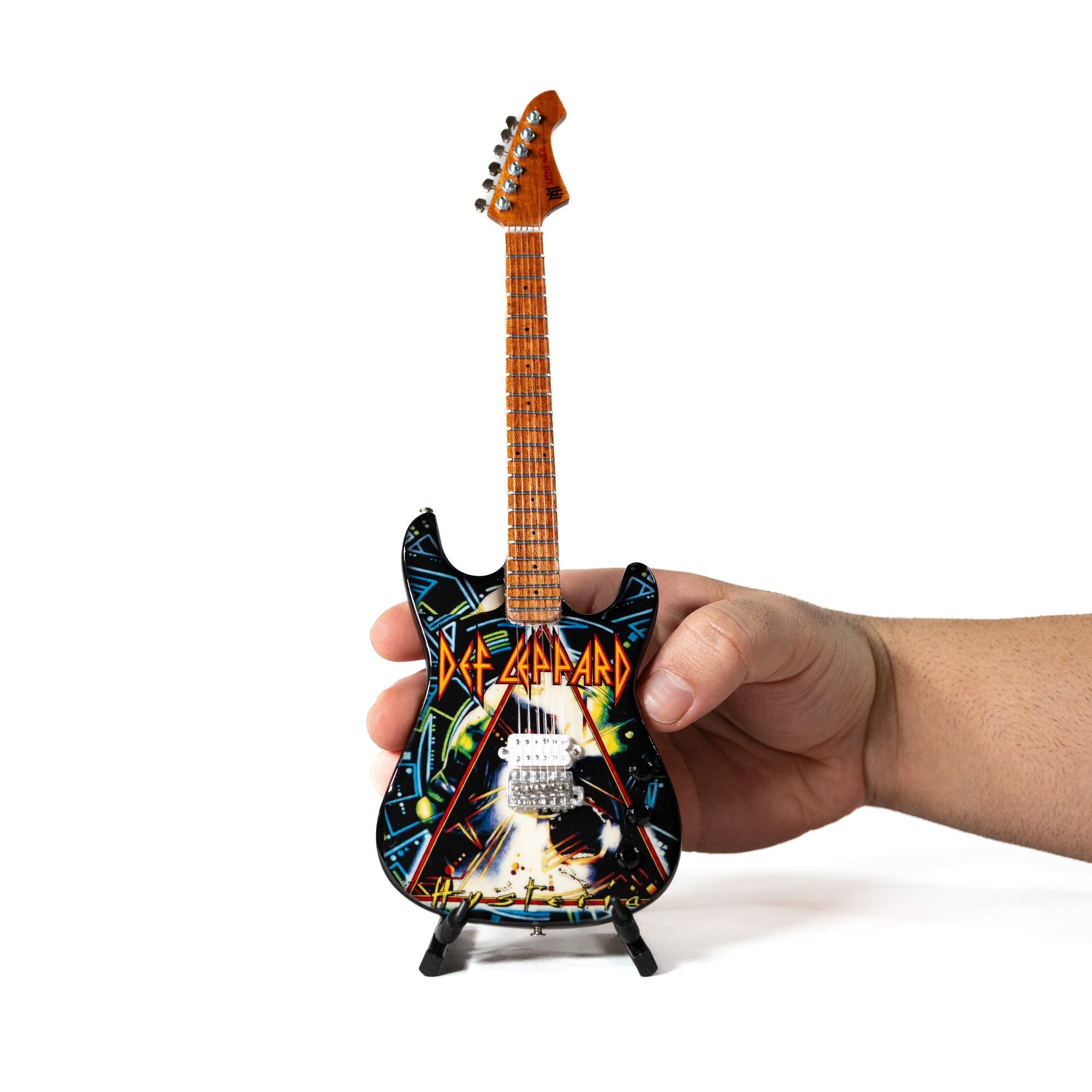 FranklinMint.com | Def Leppard's “Hysteria” Mini Axe – The