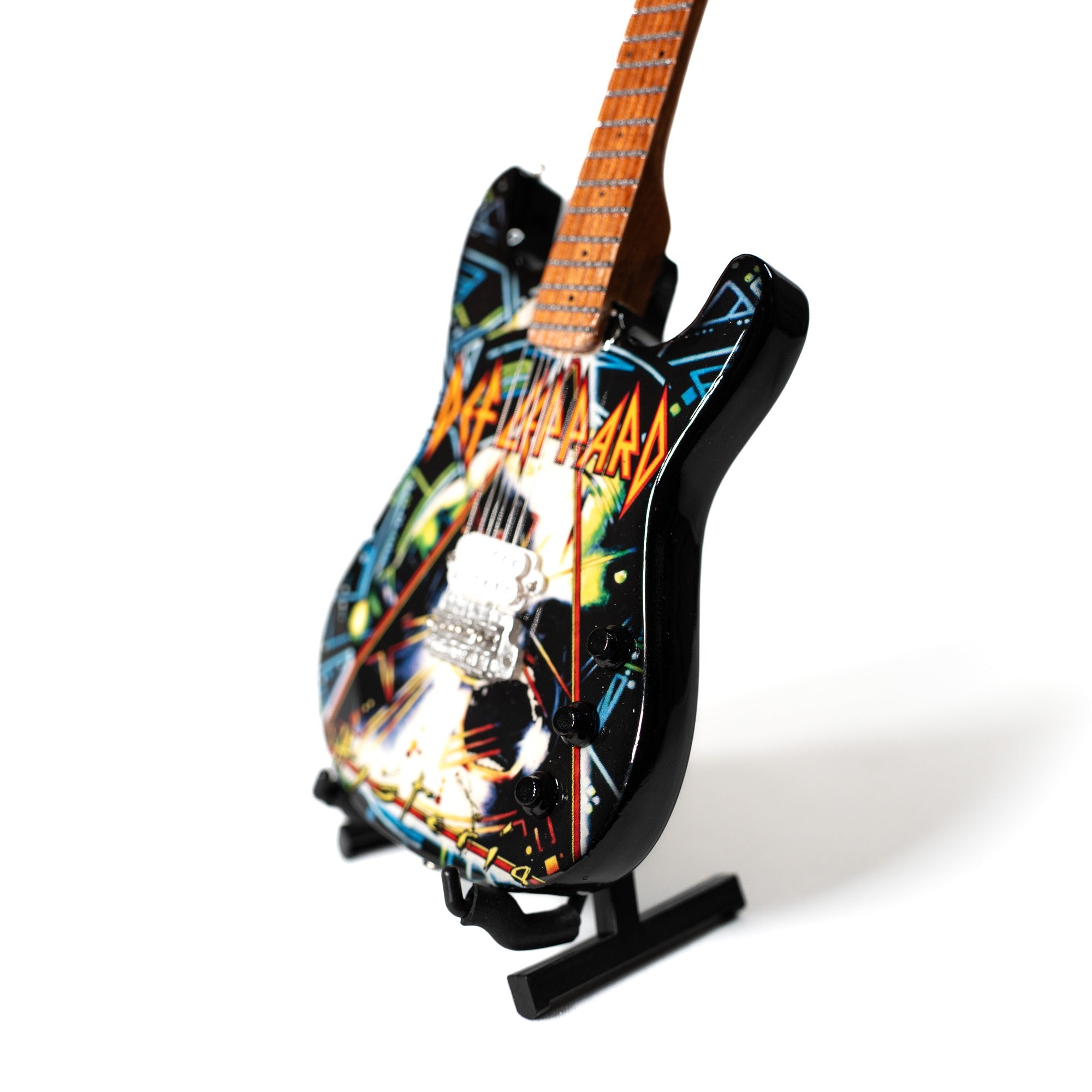FranklinMint.com | Def Leppard's “Hysteria” Mini Axe – The