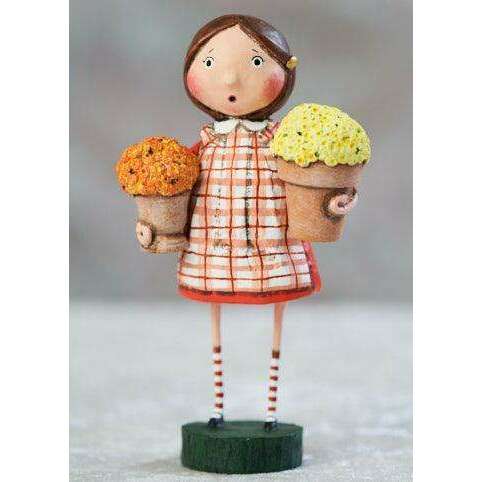 Mumsey Fall Figurine by Lori Mitchell