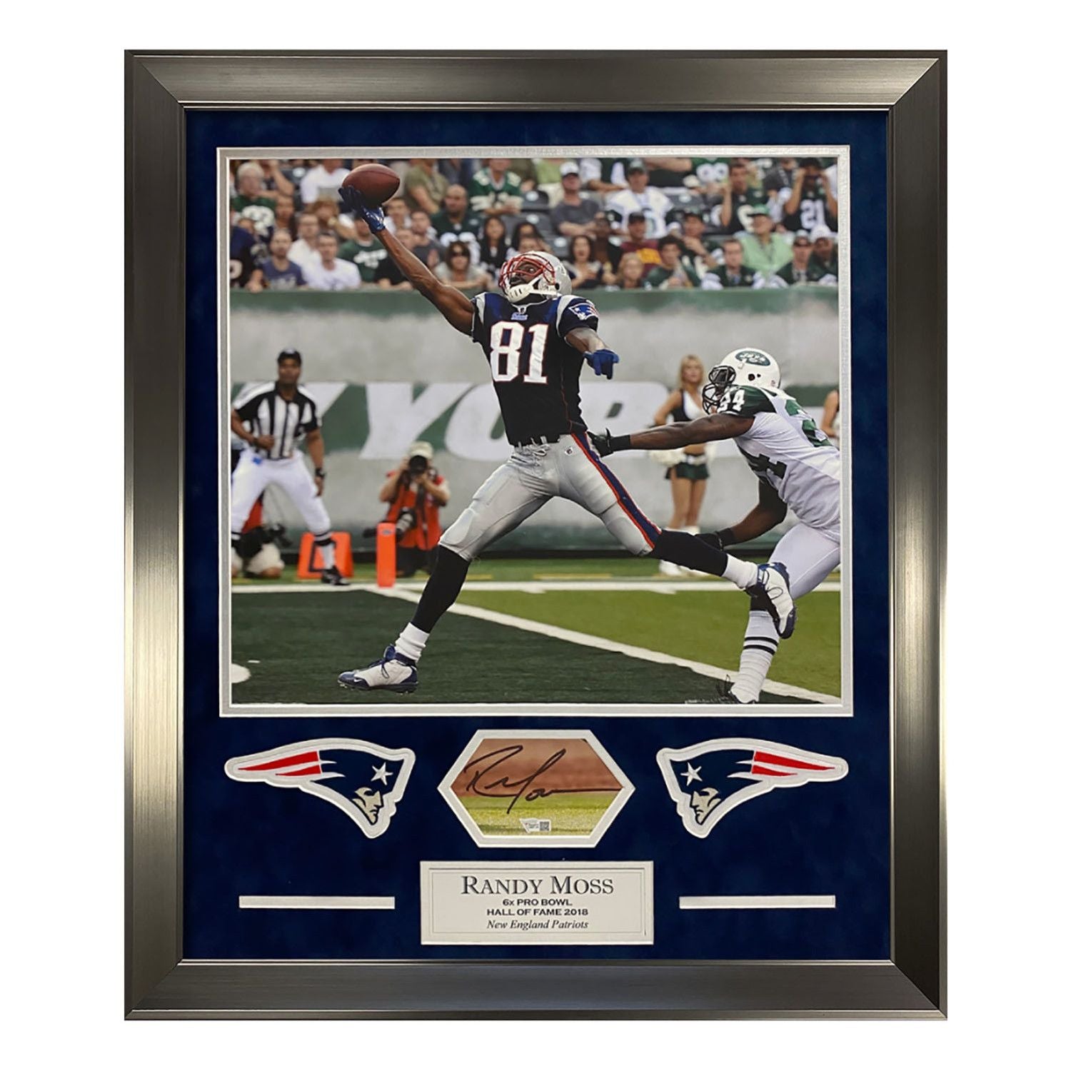 Randy Moss Autographed and Framed New England Patriots Jersey